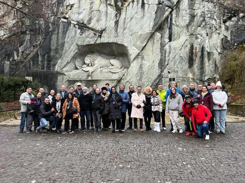 urn_li_image_D4E22AQEo0eELdFme2A